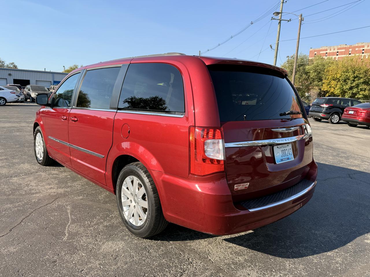 Chrysler Town & Country 4dr Wgn Touring 2013
