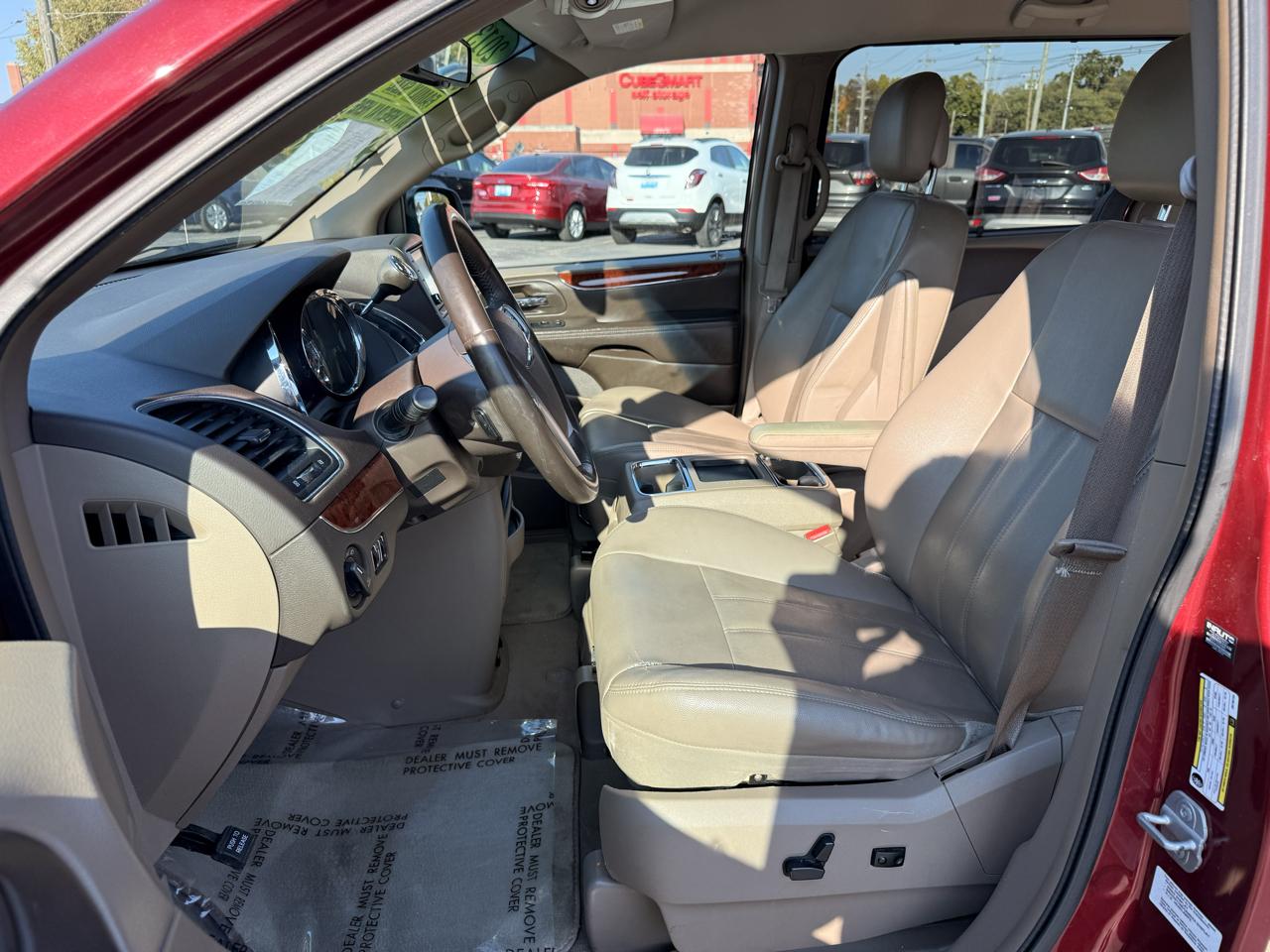 Chrysler Town & Country 4dr Wgn Touring 2013