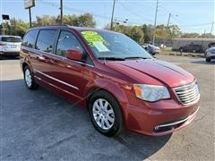 2013 Chrysler Town & Country 