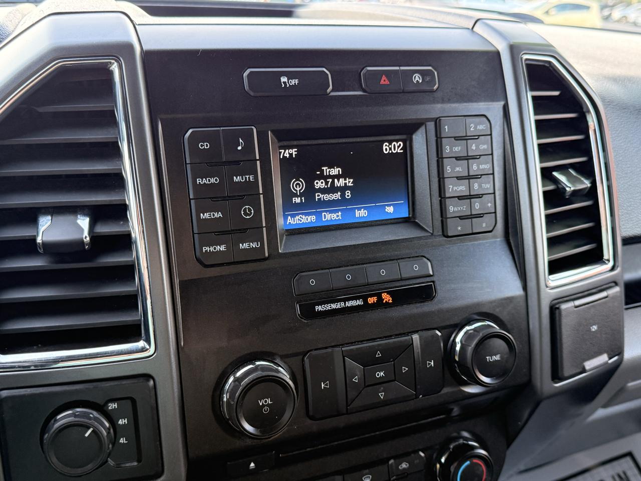 Ford F-150 Lariat 4WD SuperCrew 5.5' Box 2017