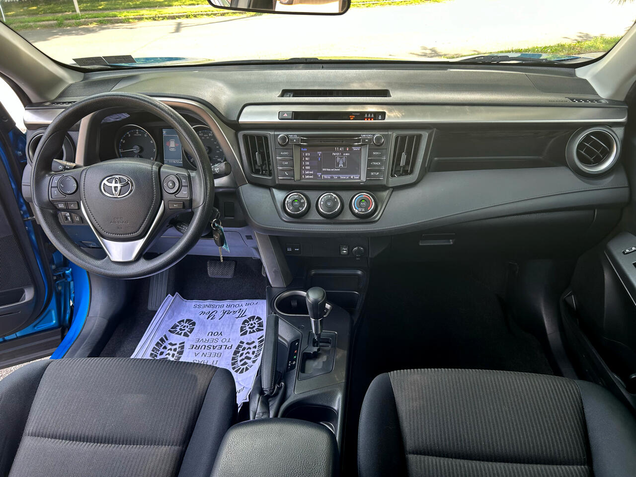 2017 Toyota RAV4 LE photo 28