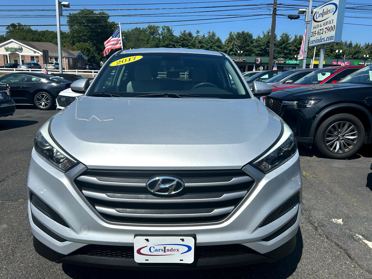 2017 Hyundai Tucson SE photo 2
