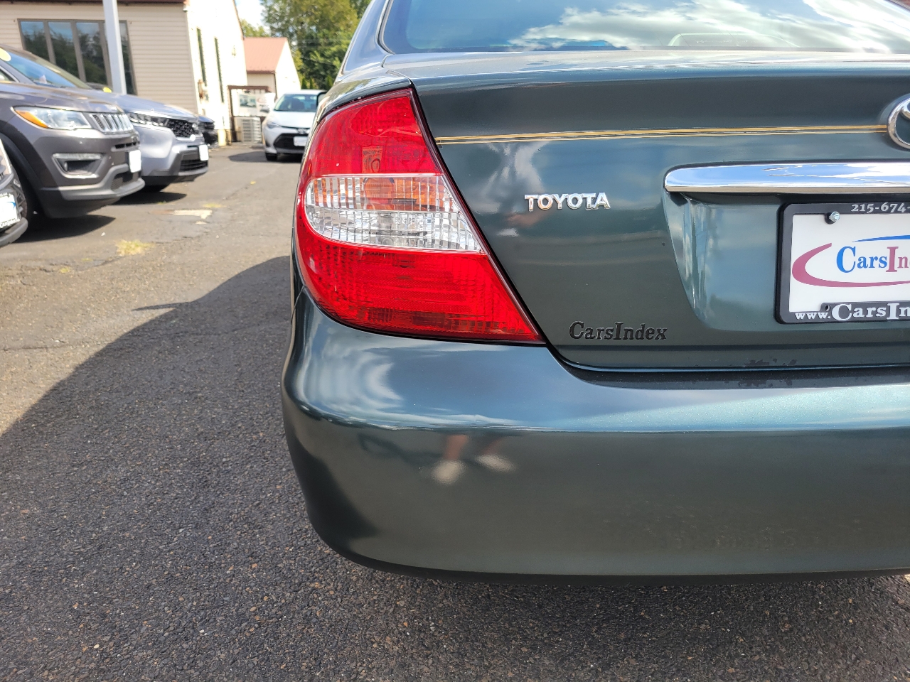 2003 Toyota Camry XLE photo 9
