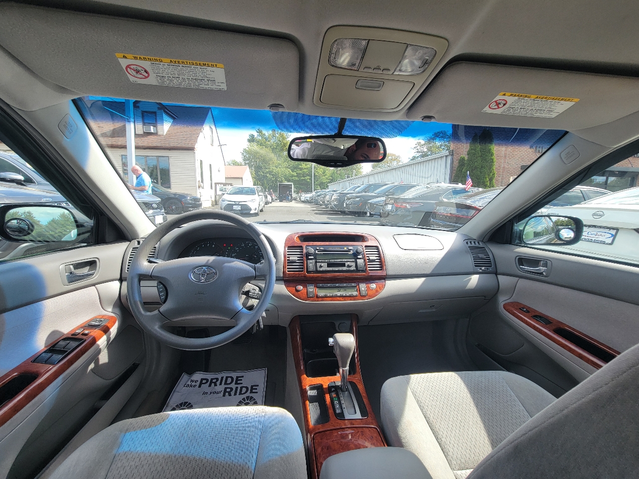 2003 Toyota Camry XLE photo 15
