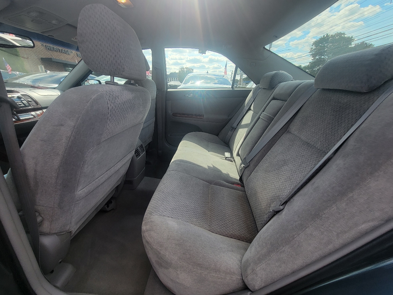 2003 Toyota Camry XLE photo 36