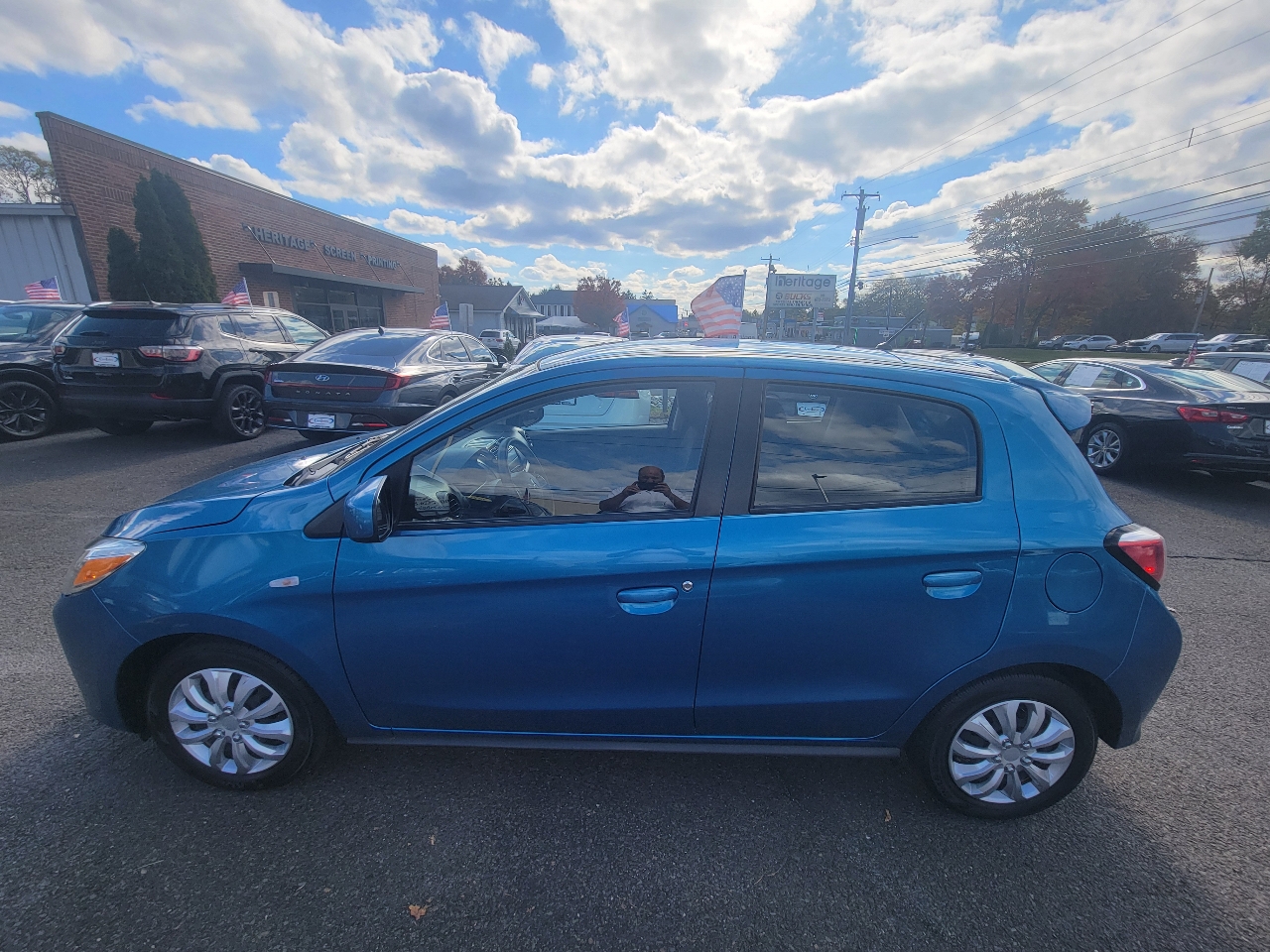 Mitsubishi Mirage ES CVT 2021 Mitsubishi Mirage ES CVT 2021