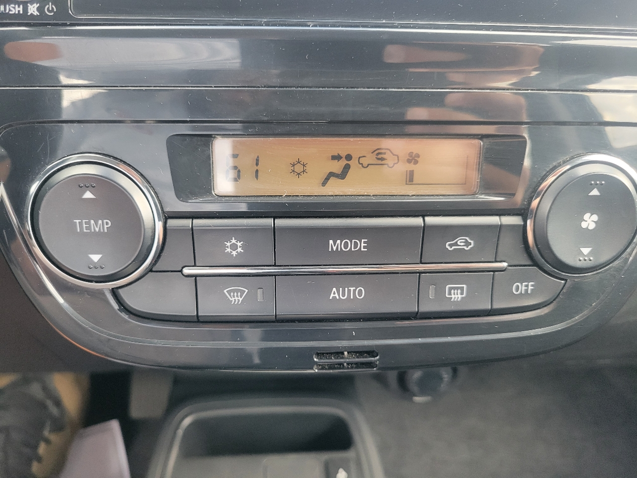 Mitsubishi Mirage ES CVT 2021 Mitsubishi Mirage ES CVT 2021