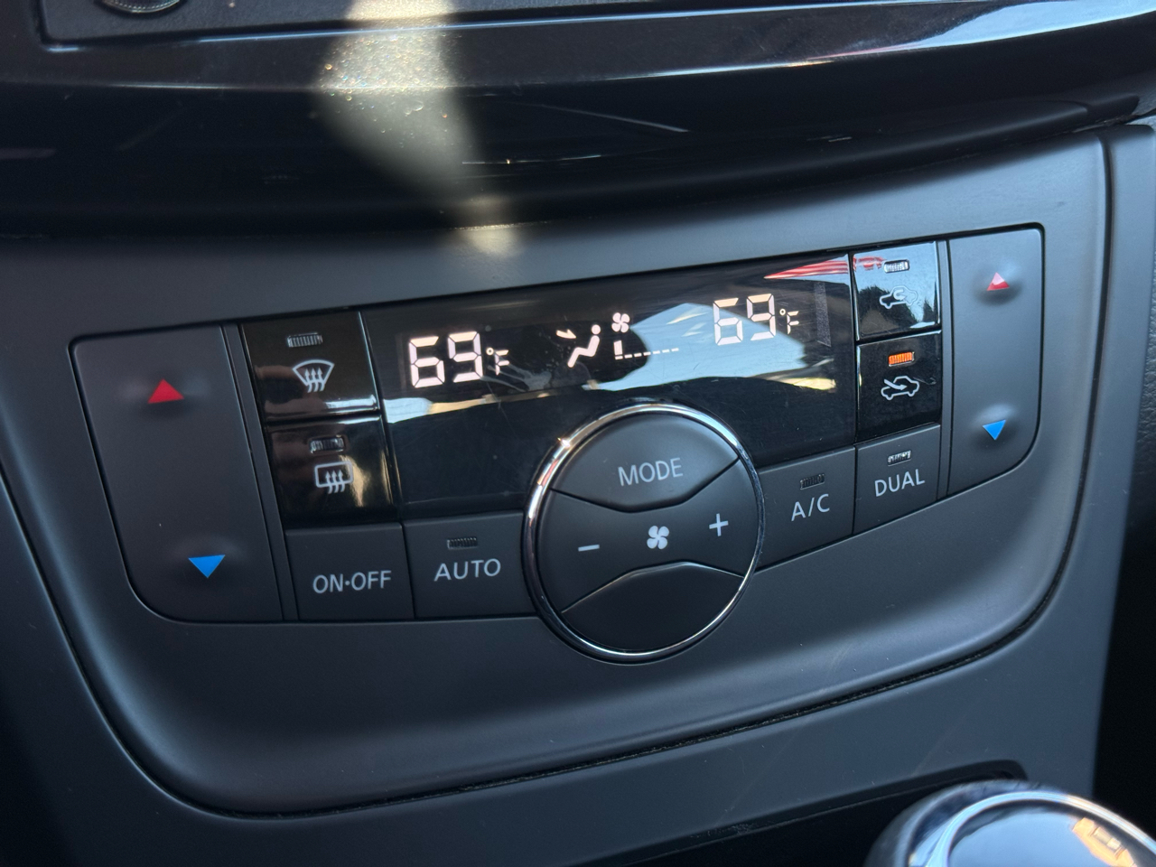 Nissan Sentra SV CVT *Ltd Avail* 2019 Nissan Sentra SV CVT *Ltd Avail* 2019