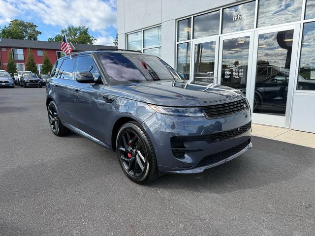 Black 2023 Land Rover Range Rover Sport P400 Dynamic SE AWD SUV / Crossover All-Wheel Drive Automatic