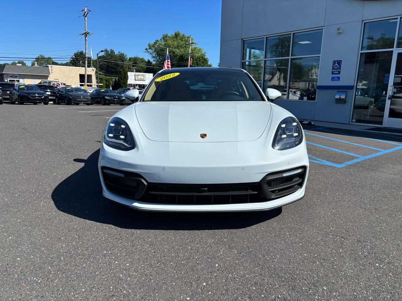 Porsche Panamera RWD 2022