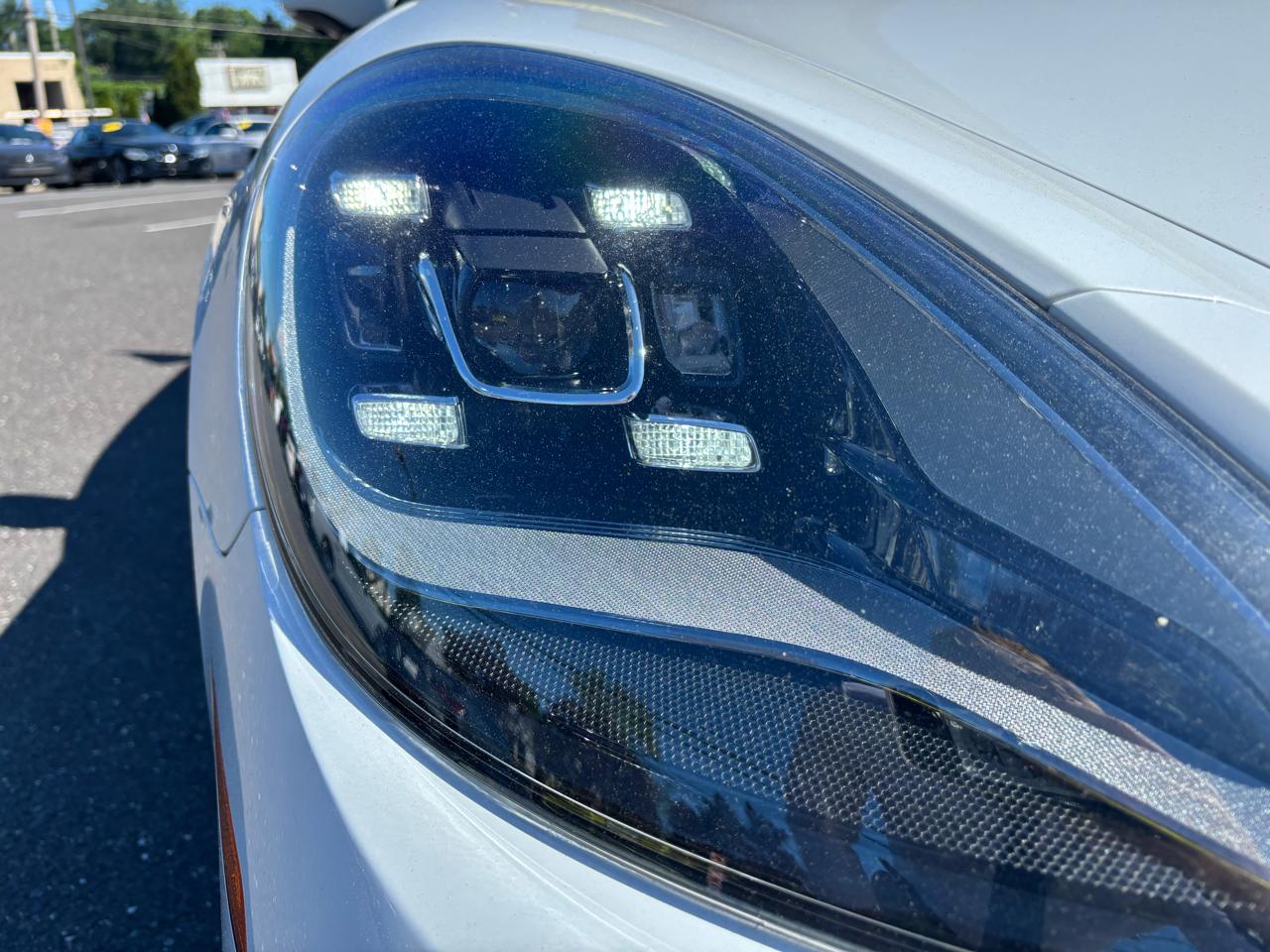 Porsche Panamera RWD 2022