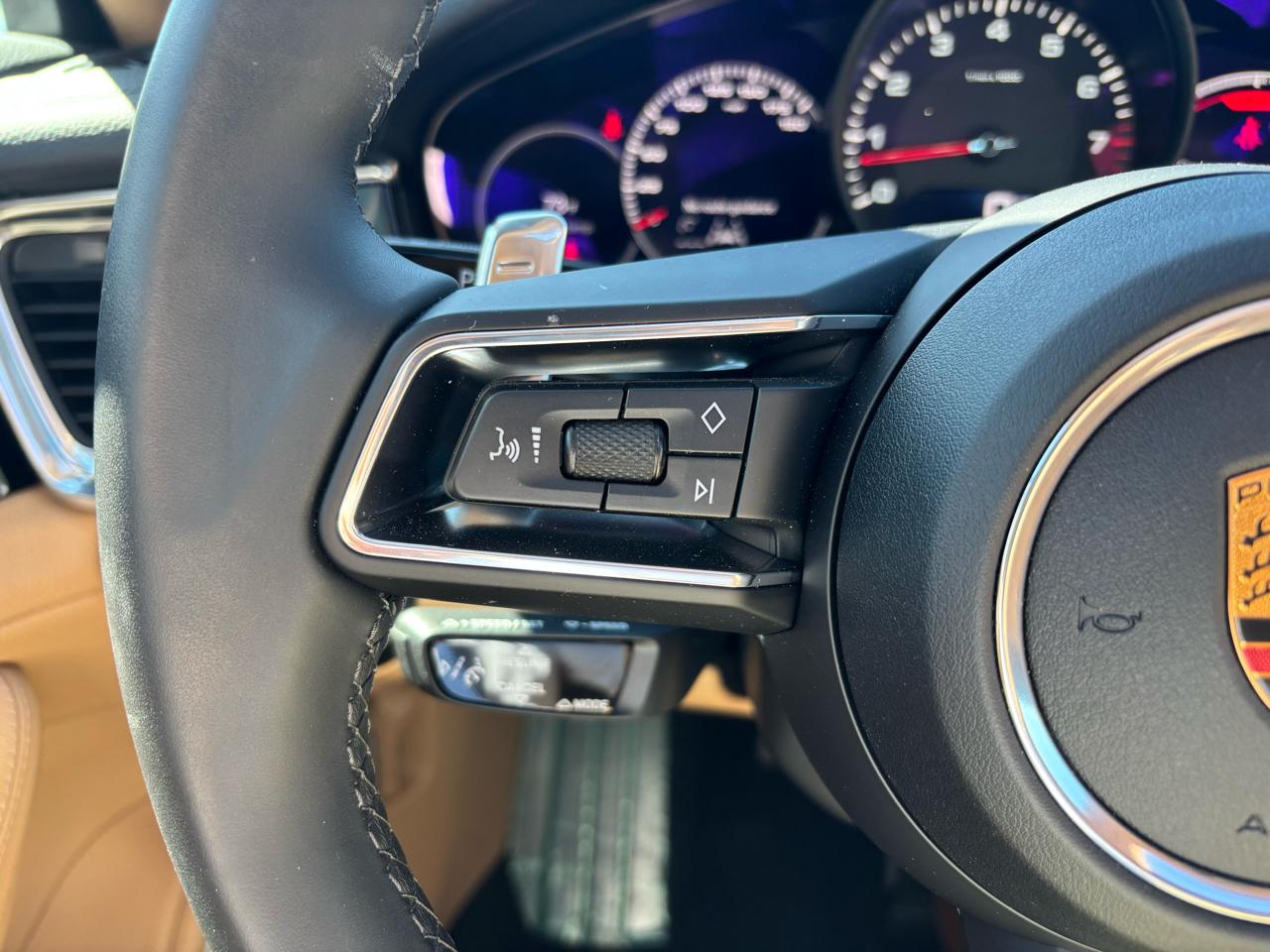Porsche Panamera RWD 2022