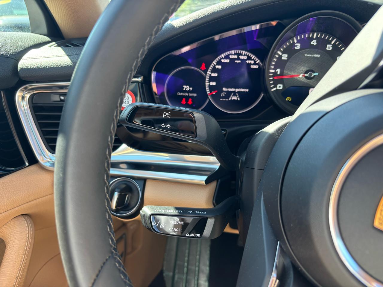 Porsche Panamera RWD 2022