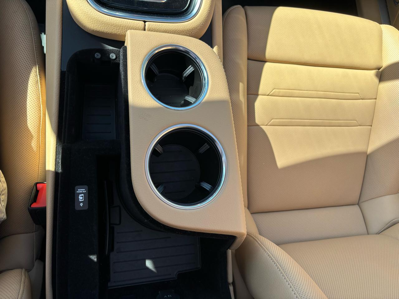 Porsche Panamera RWD 2022