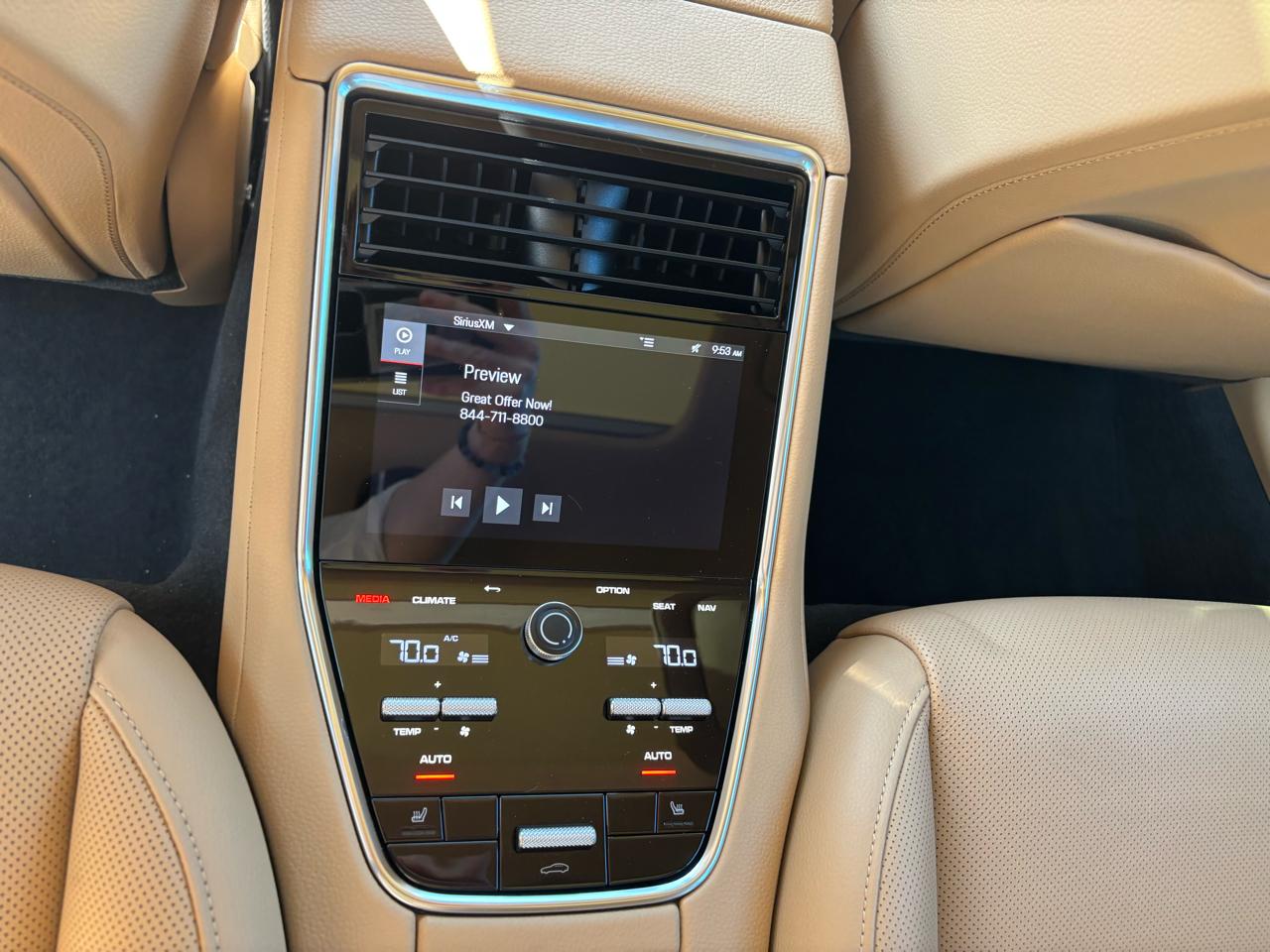Porsche Panamera RWD 2022