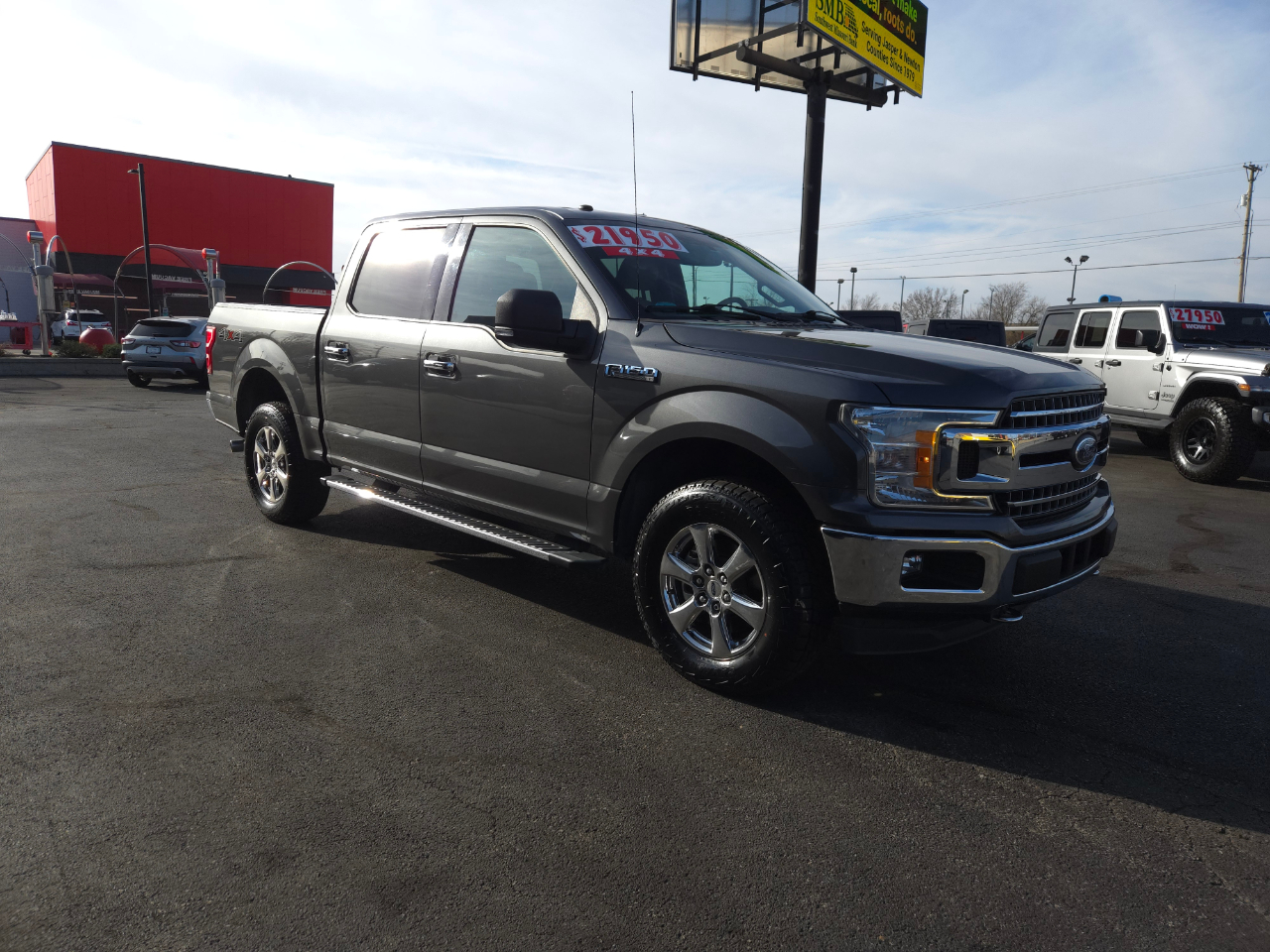 Ford F-150 XLT SuperCrew Short Bed 4WD 2018