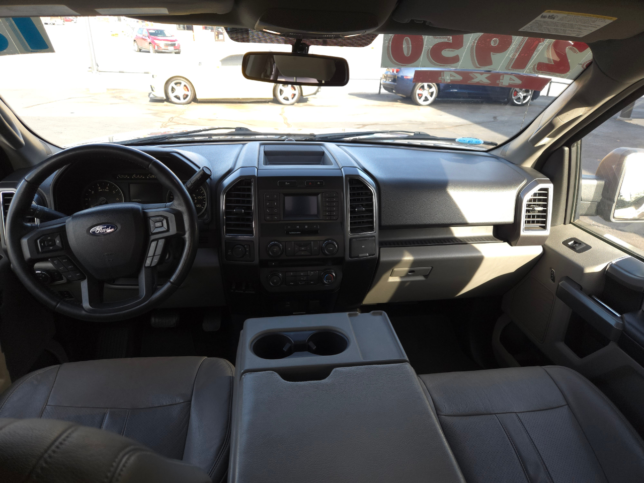 Ford F-150 XLT SuperCrew Short Bed 4WD 2018