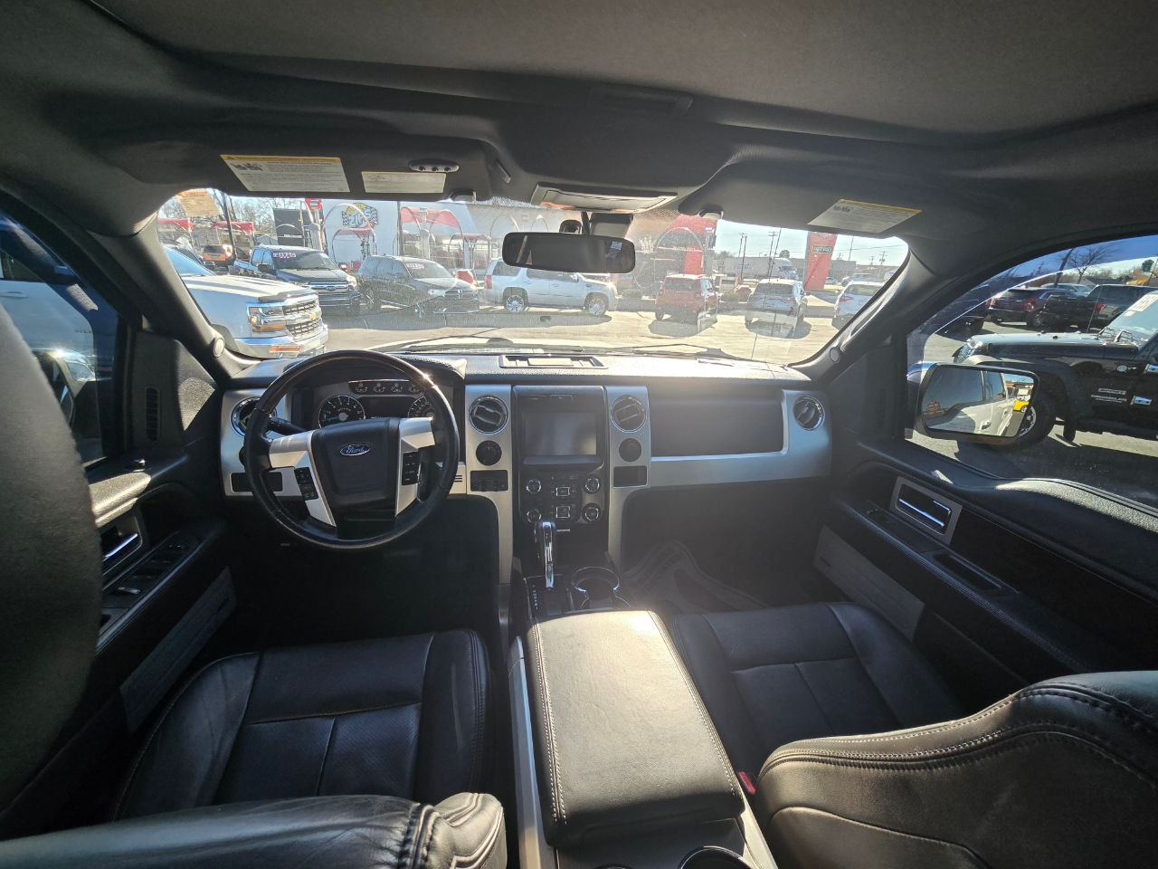 Ford F-150 4WD SuperCrew 145" Platinum 2014