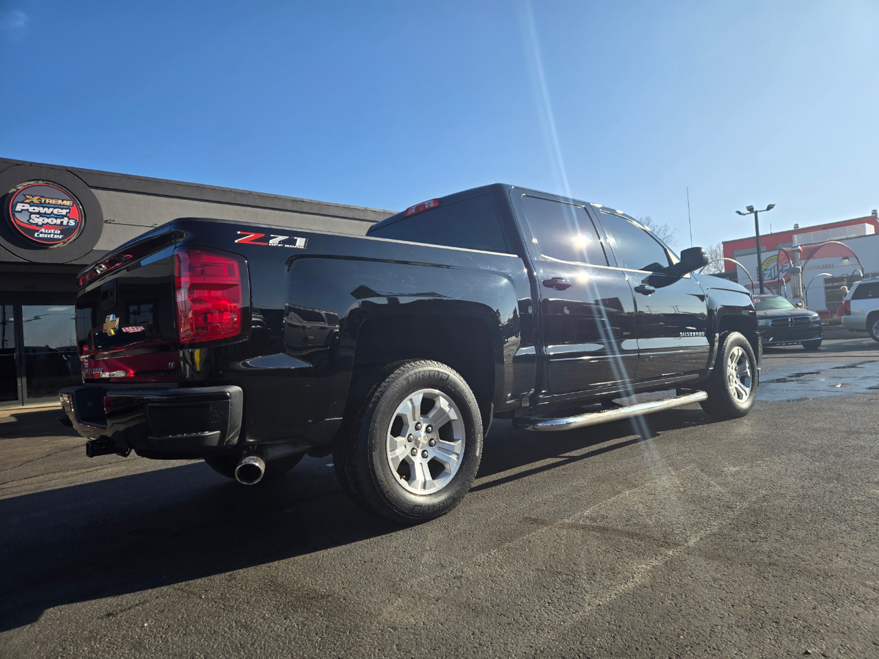 Chevrolet Silverado 1500 4WD Crew Cab 143.5" LT w/2LT 2018