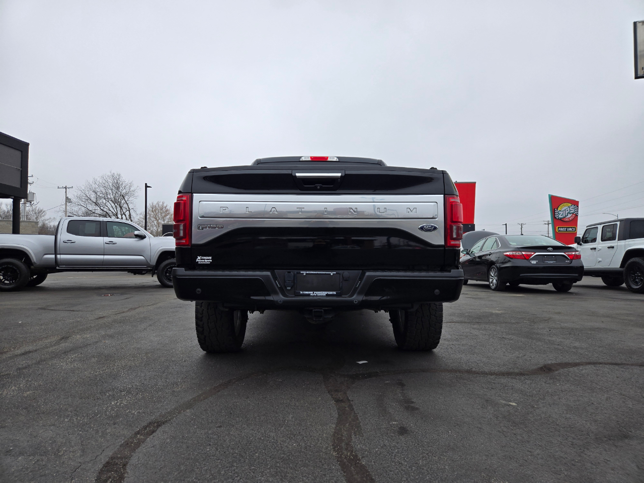 Ford F-150 Platinum 4WD SuperCrew 5.5' Box 2017