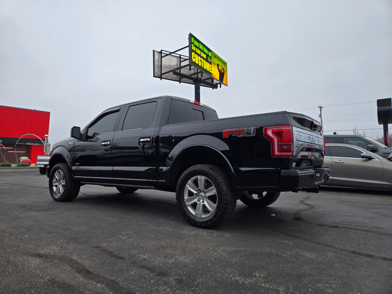 Ford F-150 Platinum 4WD SuperCrew 5.5' Box 2017