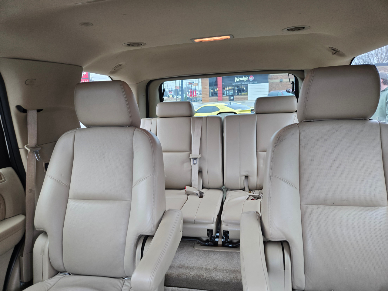 Cadillac Escalade AWD 4dr Luxury 2012