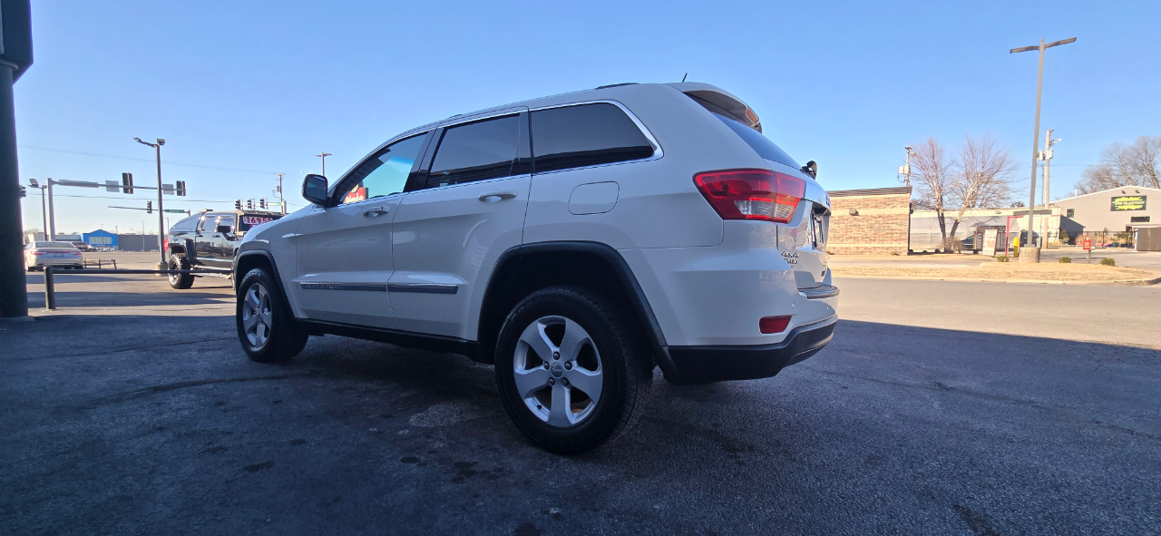 Jeep Grand Cherokee 4WD 4dr Laredo 2012