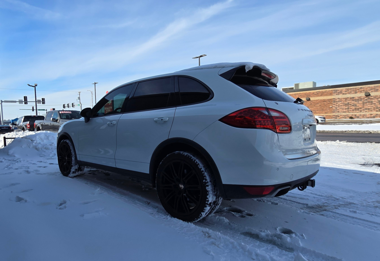 Porsche Cayenne AWD 4dr Manual 2014