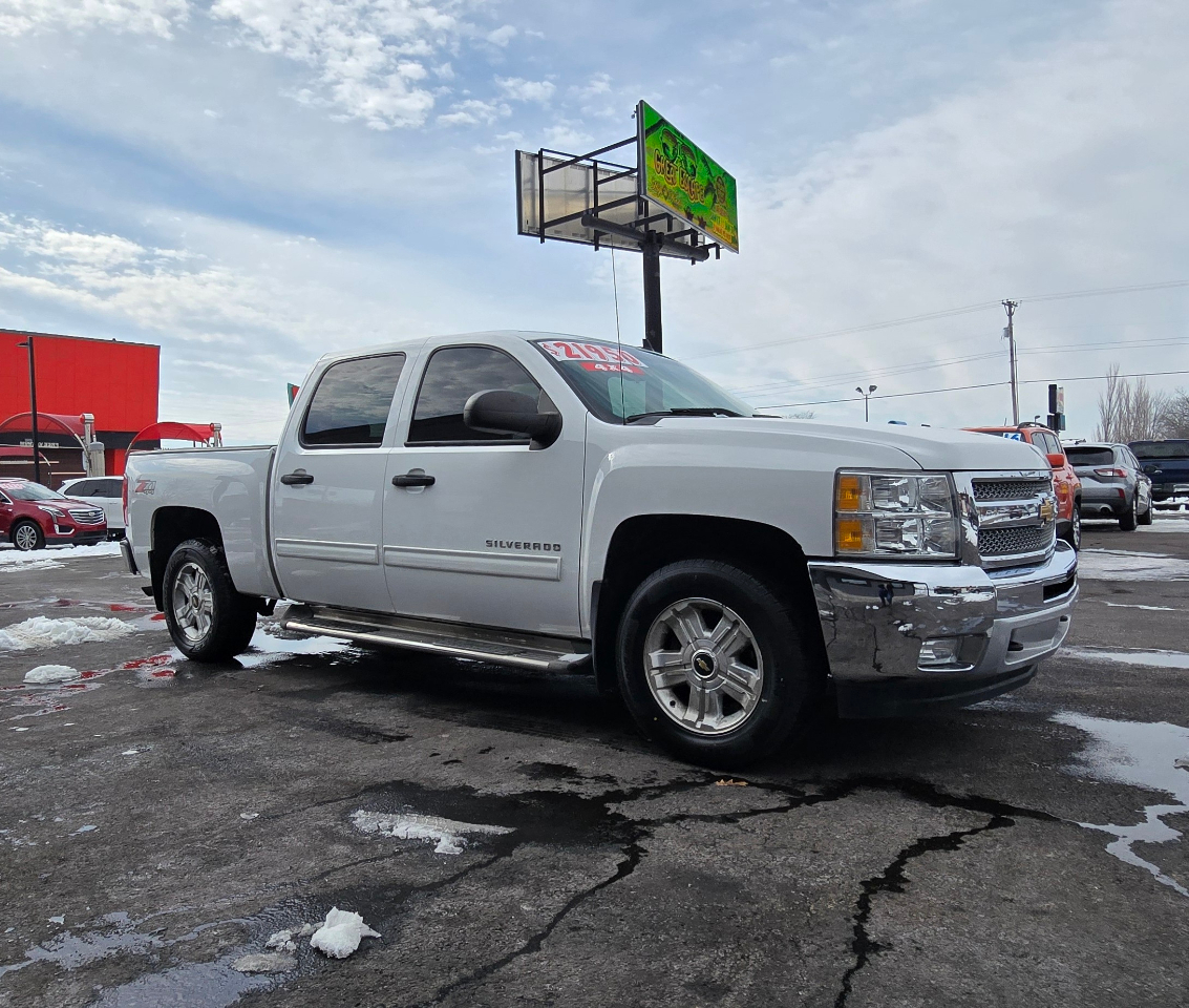 Chevrolet Silverado 1500 4WD Crew Cab 143.5" LT 2013