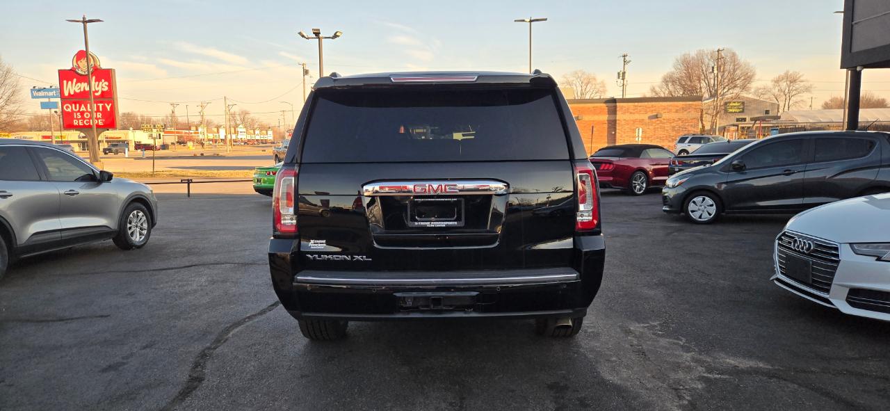 GMC Yukon XL 4WD 4dr Denali 2018