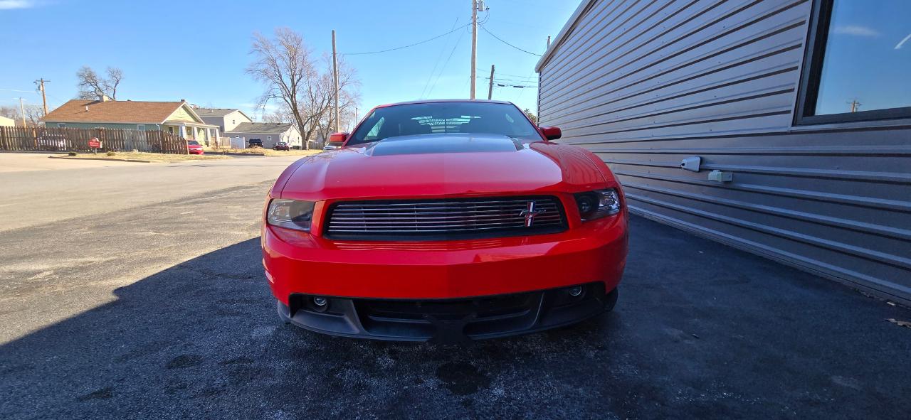 Ford Mustang 2dr Cpe GT 2011