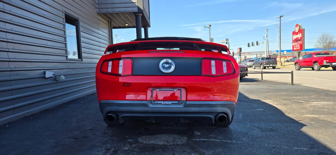 Ford Mustang 2dr Cpe GT 2011