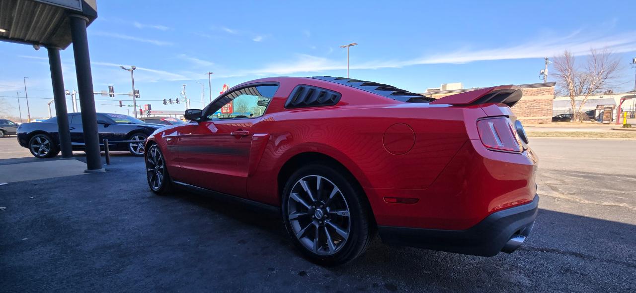 Ford Mustang 2dr Cpe GT 2011