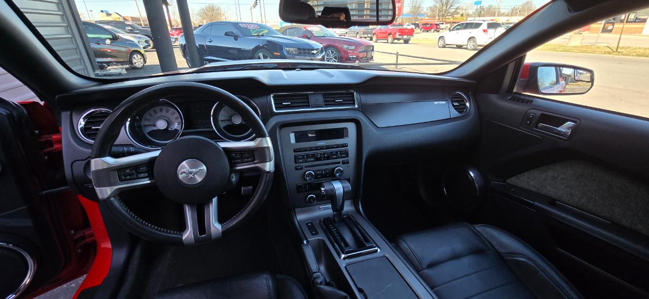 Ford Mustang 2dr Cpe GT 2011