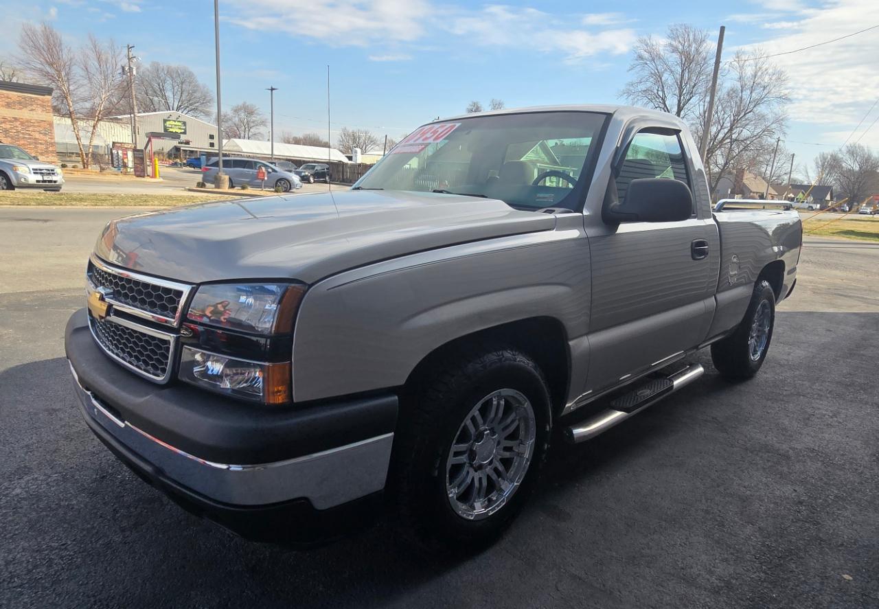 Chevrolet Silverado 1500 Classic 2WD Reg Cab 119.0" Work Truck 2007