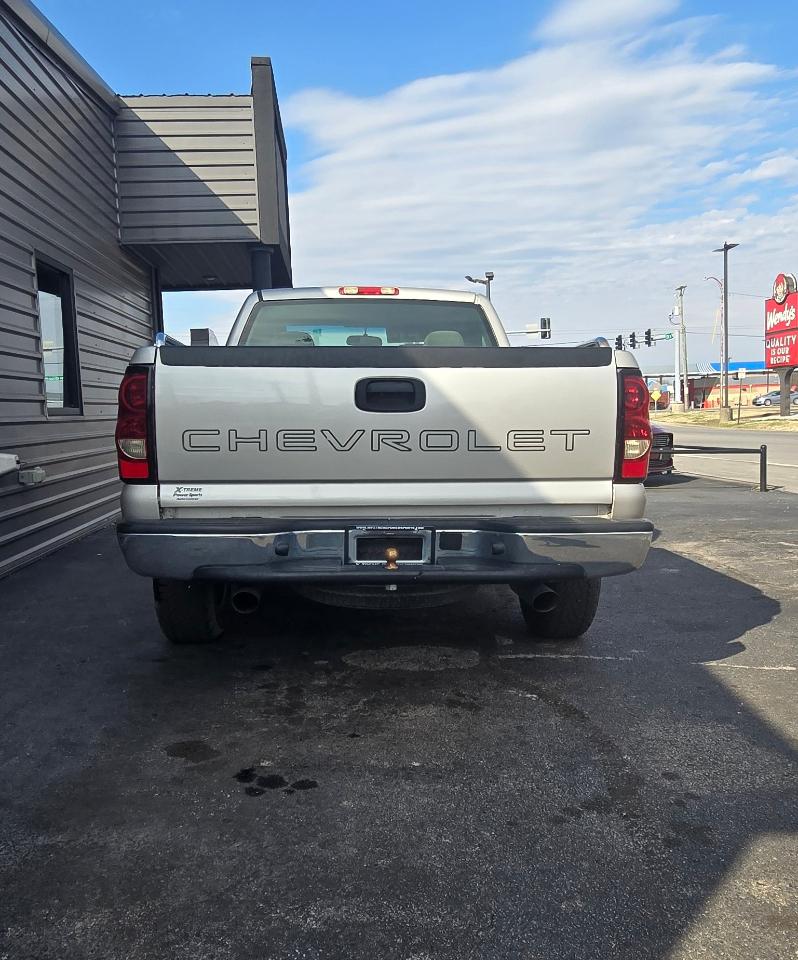 Chevrolet Silverado 1500 Classic 2WD Reg Cab 119.0" Work Truck 2007