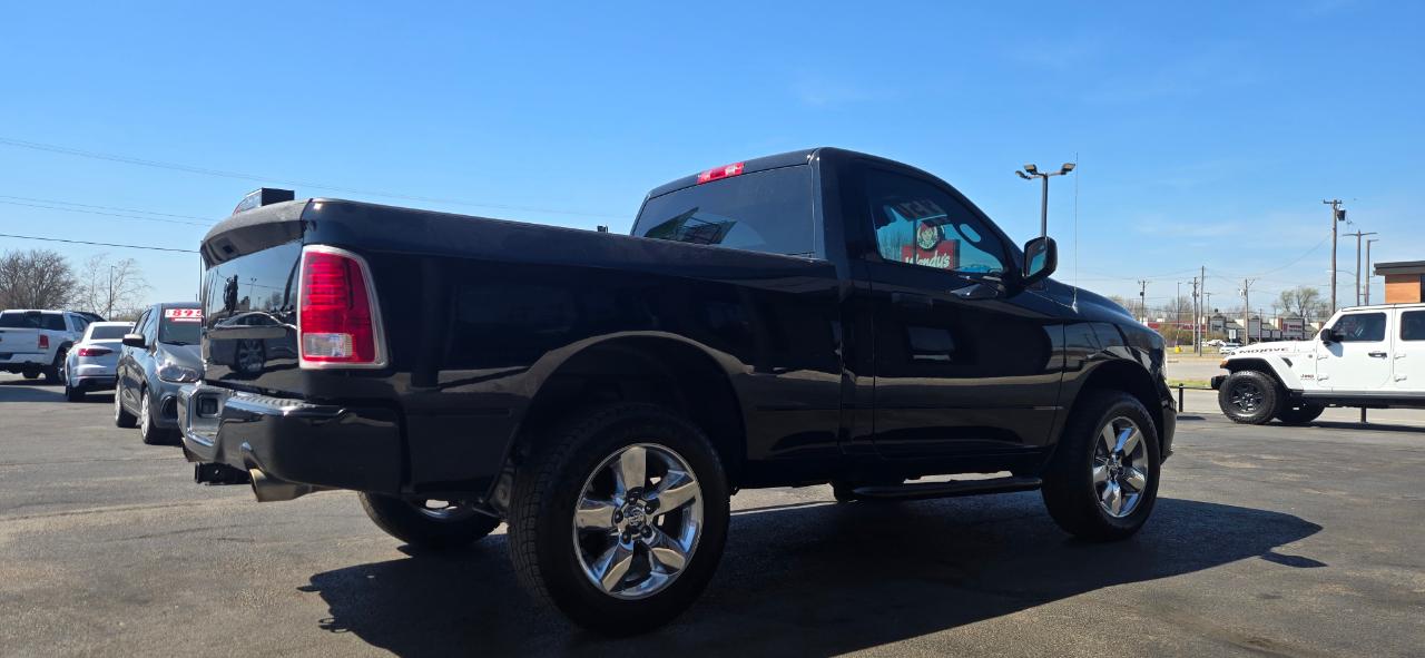 RAM 1500 4WD Reg Cab 120.5" Express 2014