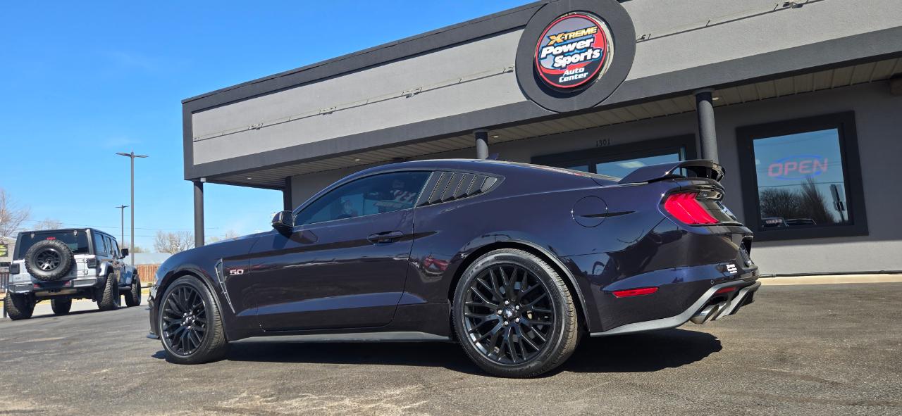 Ford Mustang GT Fastback 2023