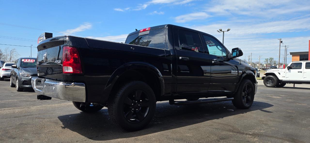 RAM 1500 4WD Crew Cab 140.5" Outdoorsman 2014