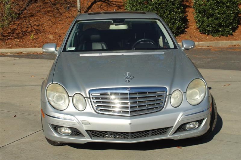 Mercedes-Benz E-Class  2008