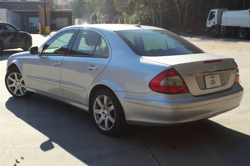 Mercedes-Benz E-Class  2008