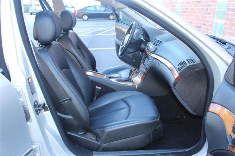 Mercedes-Benz E-Class  2008