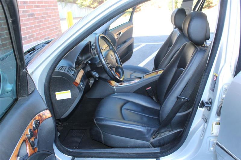 Mercedes-Benz E-Class  2008