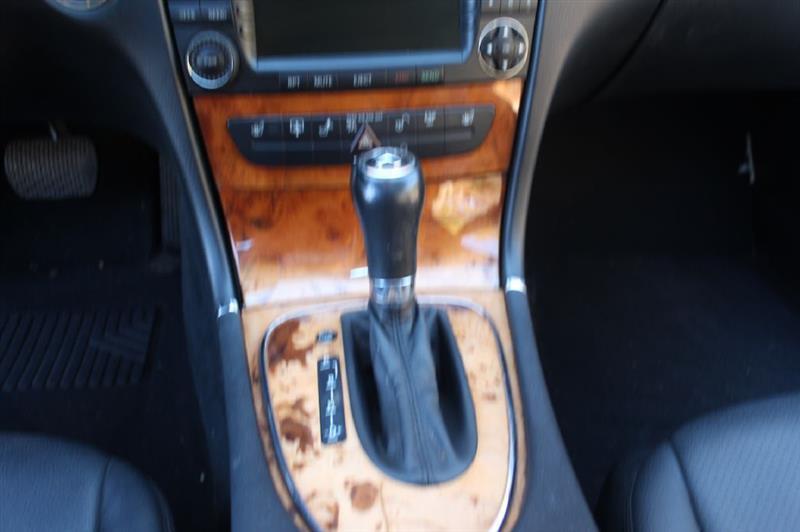 Mercedes-Benz E-Class  2008