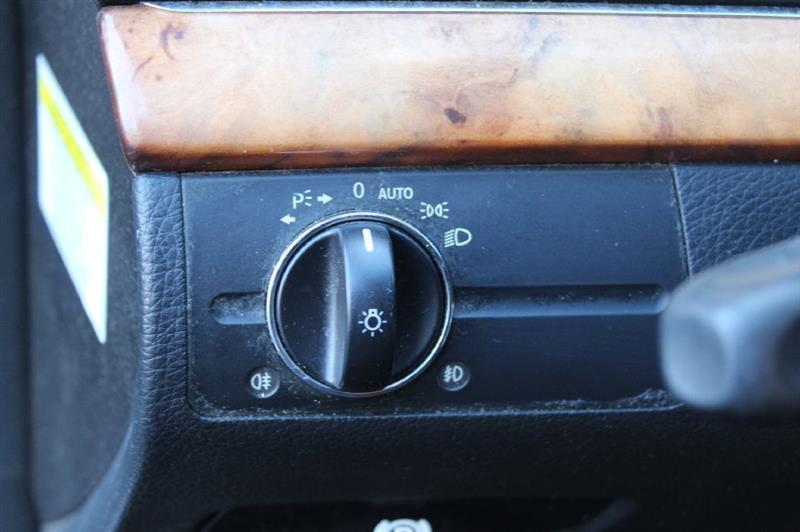 Mercedes-Benz E-Class  2008