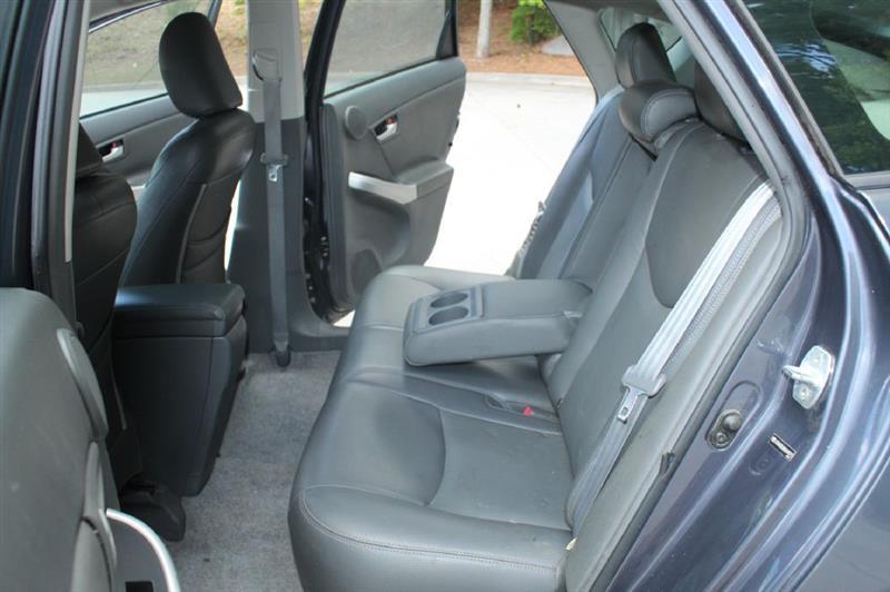 Toyota Prius  2010