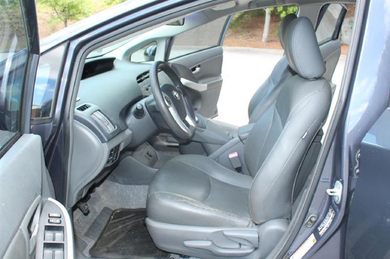 Toyota Prius  2010