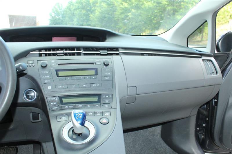 Toyota Prius  2010