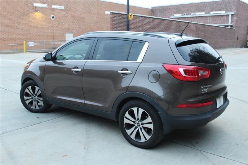 Kia Sportage  2011