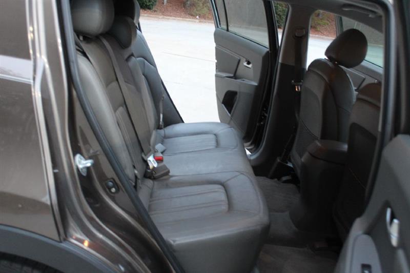 Kia Sportage  2011
